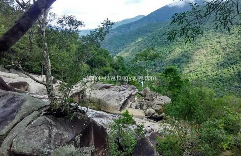 鹭湖国际养生度假区山岭