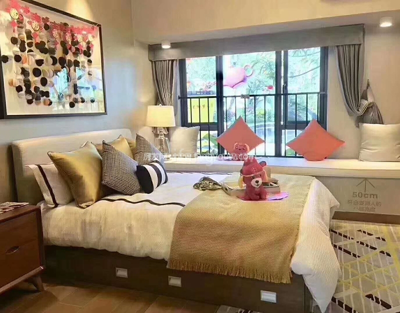 碧桂园海逸半岛样板间：卧室
